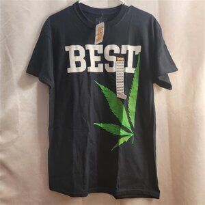 Spencers (New With Tags) | Size Medium | Men's T-Shirt